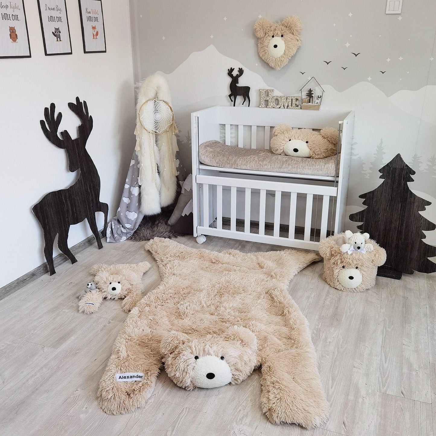 Bear Rug Woodland Adventure Baby Boy - DECORLINA